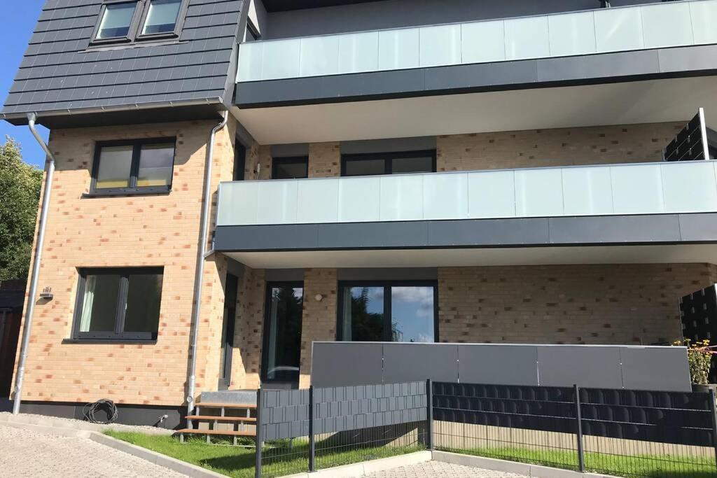 Ferienwohnung Cosyinlaboe Exterior foto