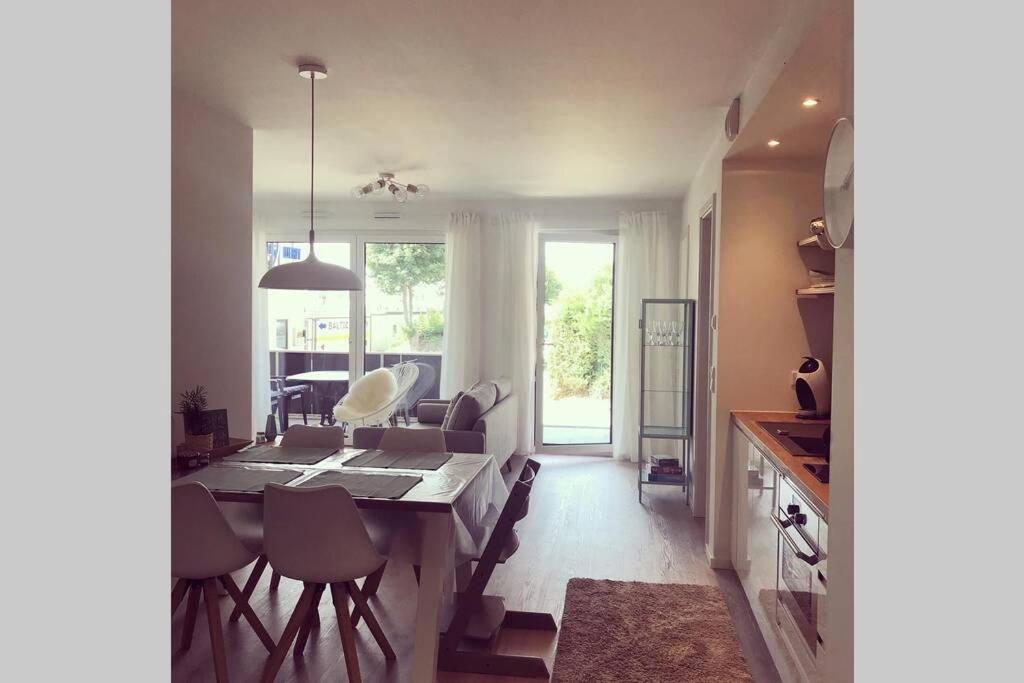Ferienwohnung Cosyinlaboe Exterior foto